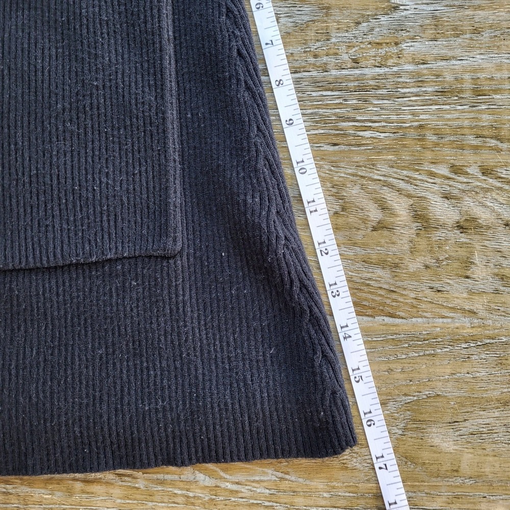 Zara Womens Black Ribbed Knit Mini Skirt with Front Pockets Size Medium - Picture 8 of 9
